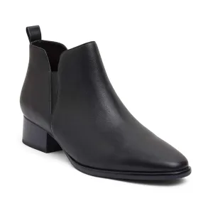 Demi Boot in Black Leather