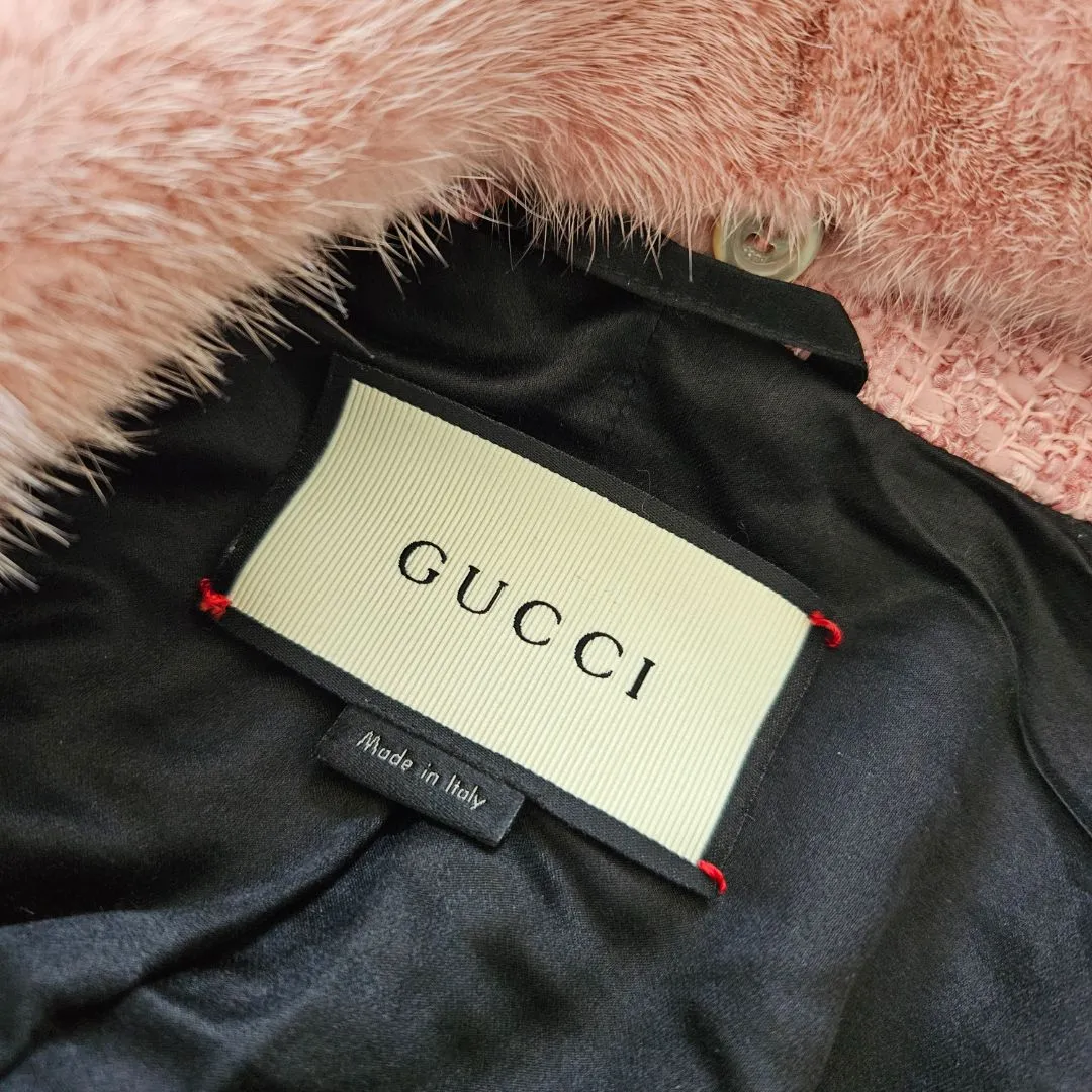 Gucci Pink Tweed Jacket with Fur collar and cuffs
