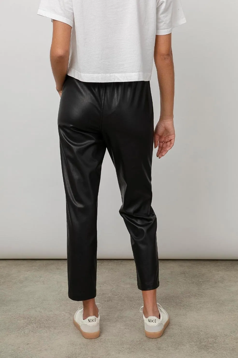 JAYDEN PANT - BLACK