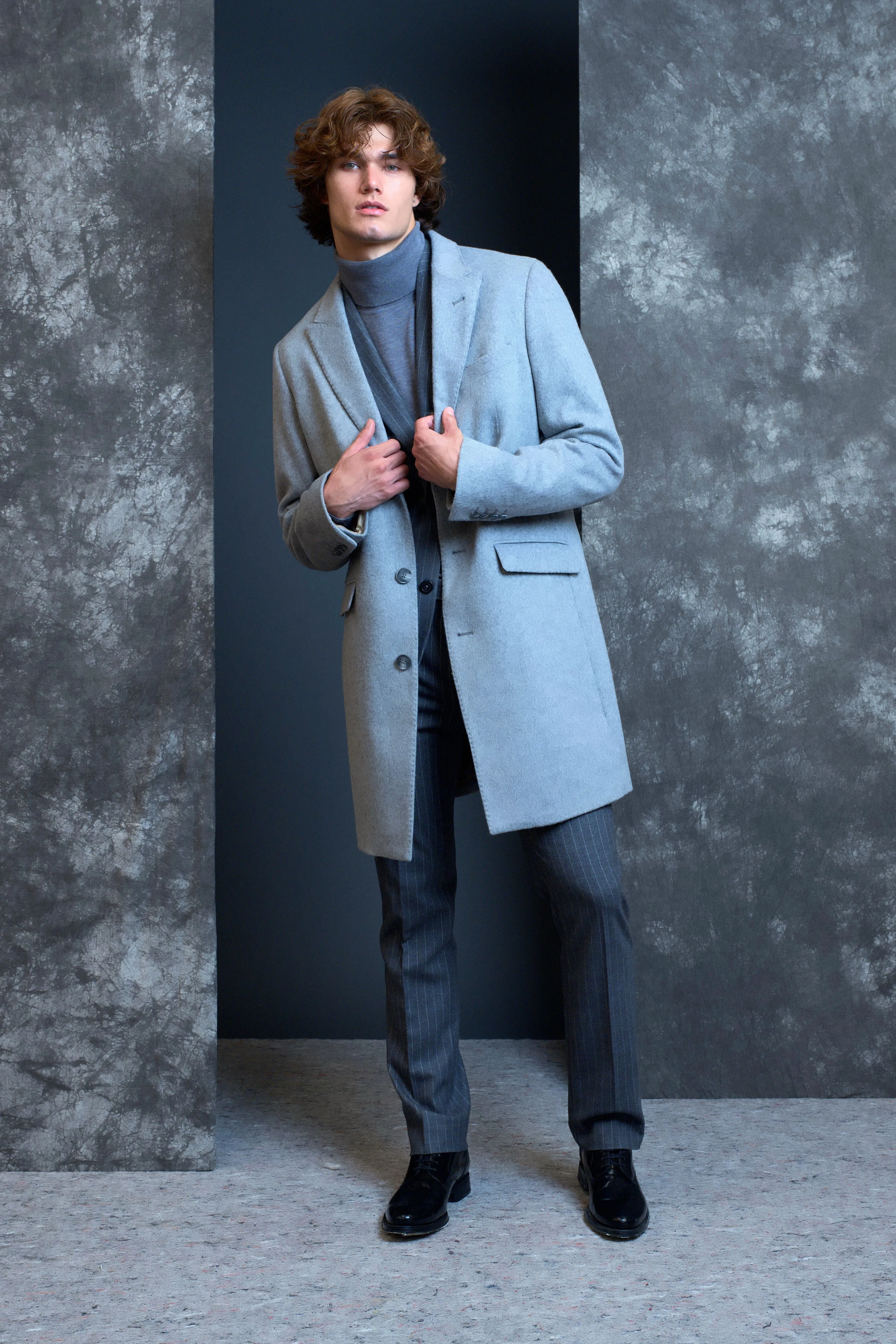 Peak Topcoat - slim - Grey Soft Touch