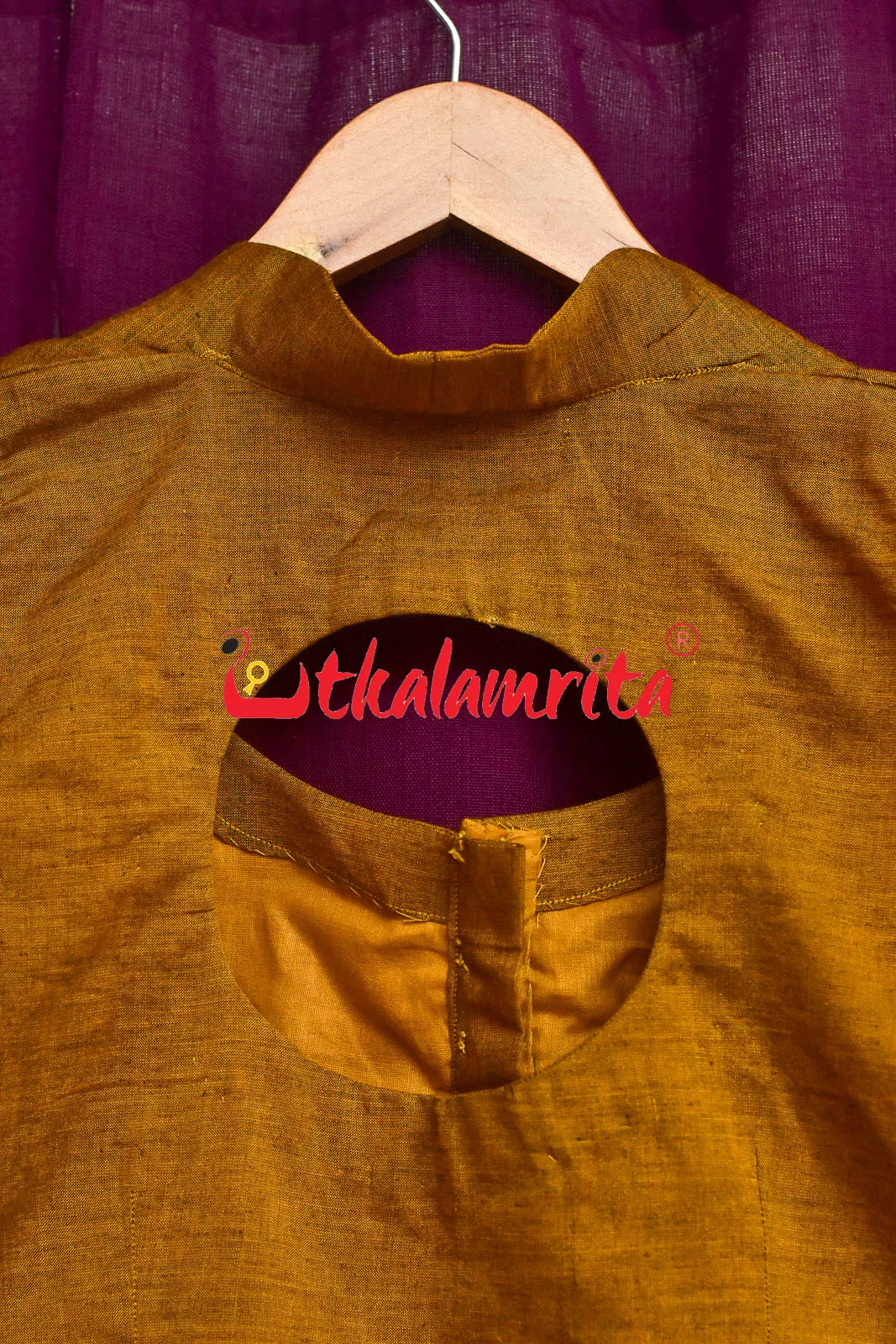 Plain Goldan Oval (Blouse)