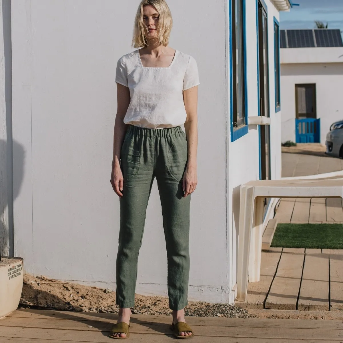 SOOKE trapeze neckline linen top