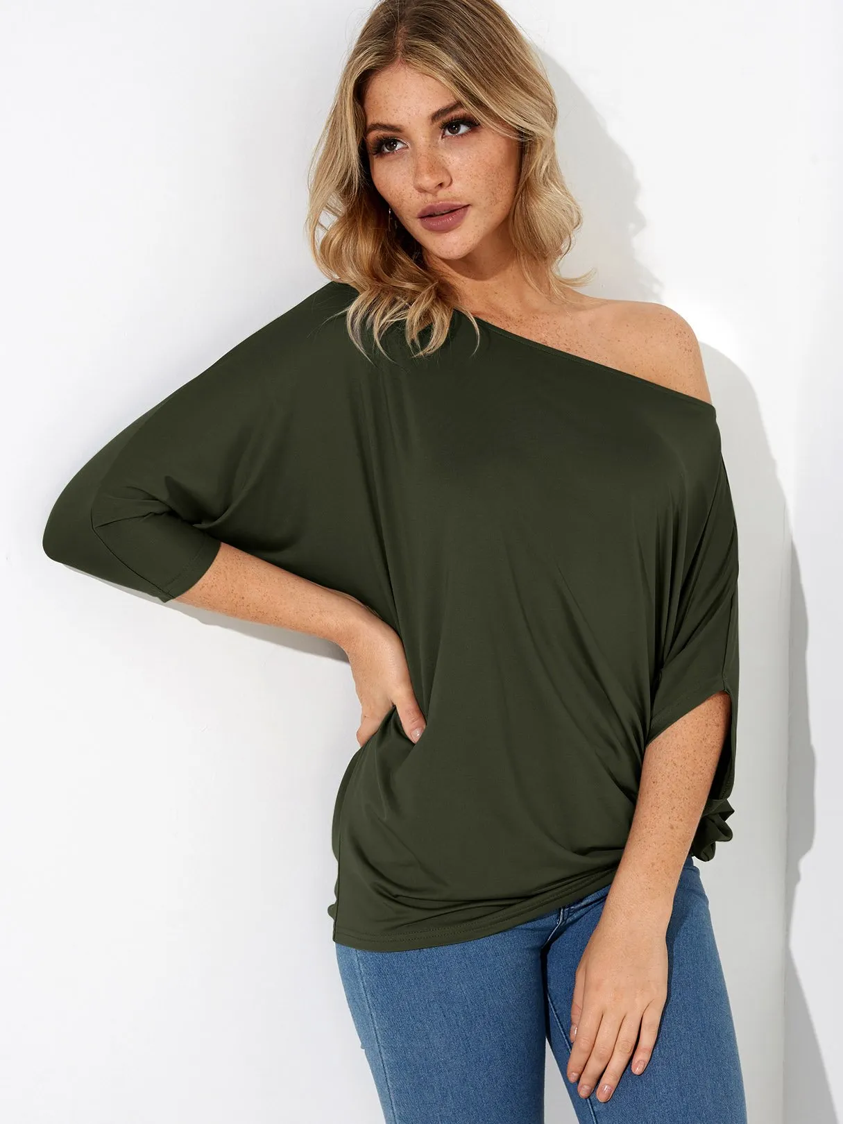 Wholesale One Shoulder Plain Pleated 3/4 Length Sleeve T-Shirts